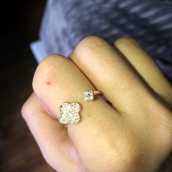 Ring - Picture 5 of 5